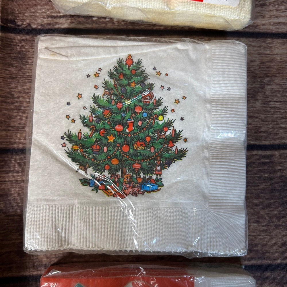 Vintage Holiday Napkin Lot Hallmark Christmas Thanksgiving Easter Autumn 6 Packs - Picture 4 of 13